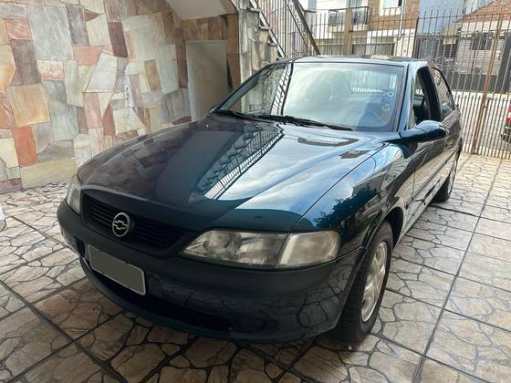 CHEVROLET VECTRA 2.0 MPFI GL 8V GASOLINA 4P MANUAL CHEVROLET VECTRA 2.0 MPFI GL 8V GASOLINA 4P MANUAL